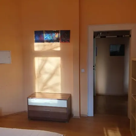 Ferienwohnung In Sudost Fur 6 Personen Leipzig